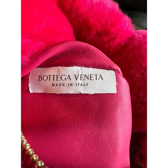 Bottega Veneta Shearling Mini Jodie Bag in Lollipop & Gold - Picture 14 of 15